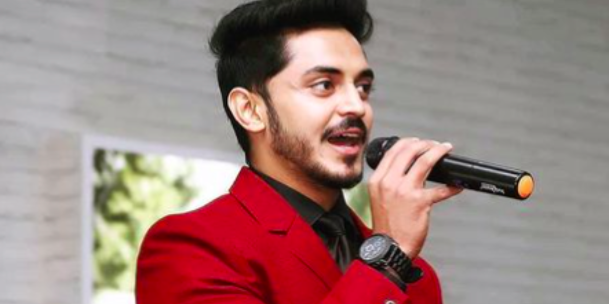 Anchor In Delhi: Bringing Professionalism To Every Event
