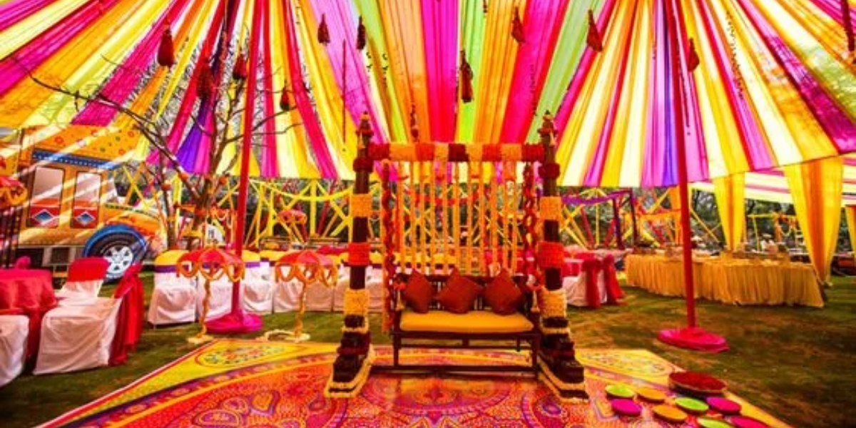 Why Choose The Best Holi Party Decor?