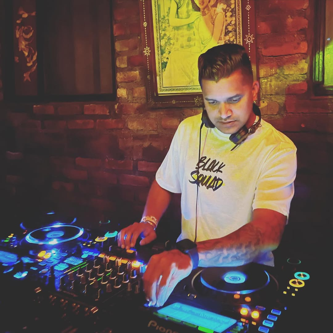 DJ SANDY