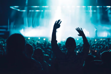 Ultimate Guide To Entertainment For Events: DJs, Emcees, Bands & Dancers In Delhi