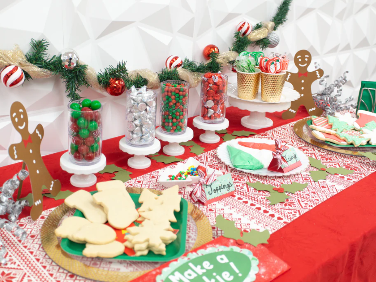 DECORATORS FOR CHRISTMAS_Floodlightz Events