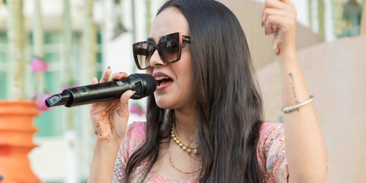 The Perfect Combination: Anchor, Emcee & Event Hostess_Floodlightz_Events