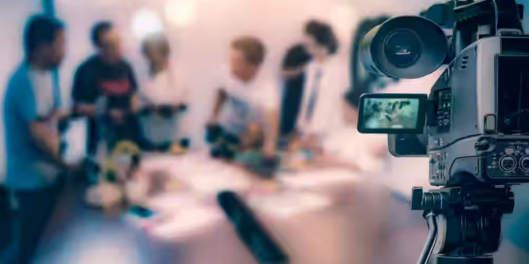 Professional Videographer Services_Floodlightz