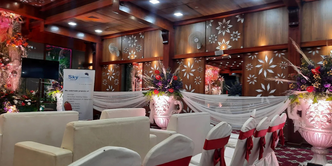 Professional Hostess For V Legacy Convention Centre & Models For Exhibition