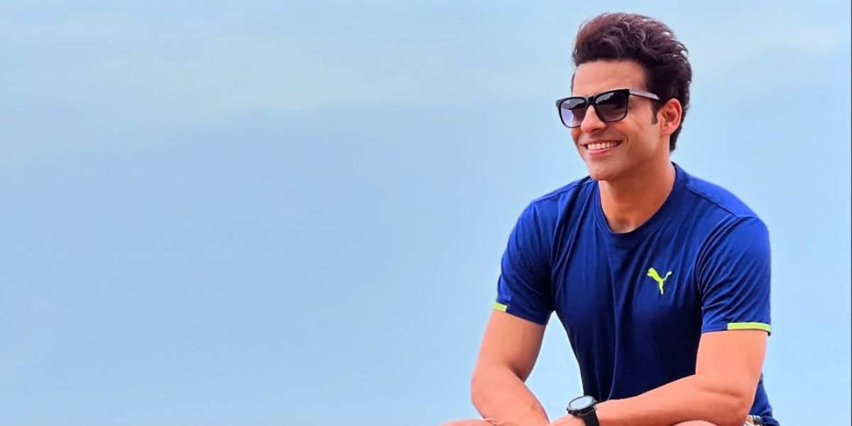 Himmanshoo Ashok Malhotra_Celebrity Anchor