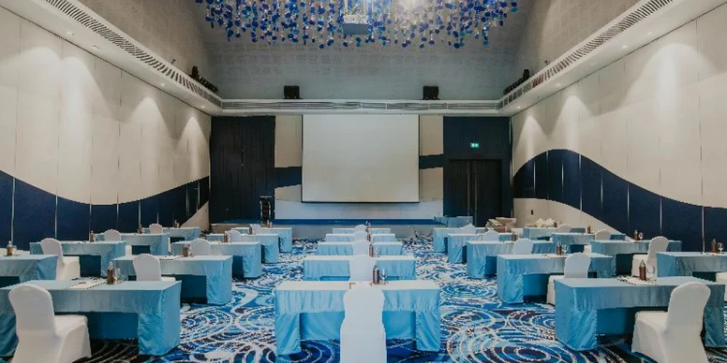 Hire Manpower For Exhibition In Thailand_Floodlightz_Events