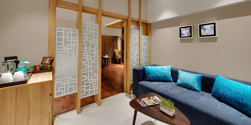 Emcee For Events & Exhibition Udaipur | Hire MC In Udaipur_Floodlightz_Events