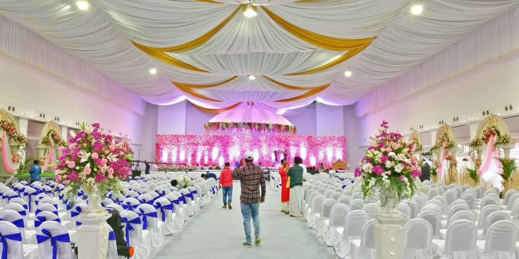 Hire MC In Bangalore – Professional Hosts & Emcees