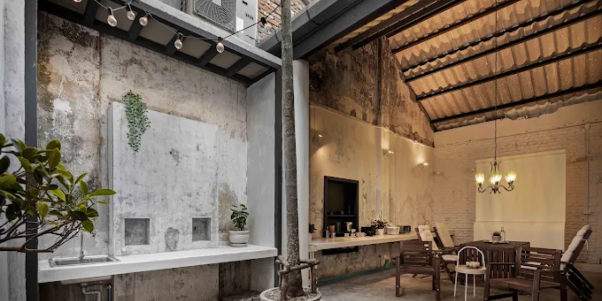 Luxury Hotel In Phuket: An Elegant Retreat