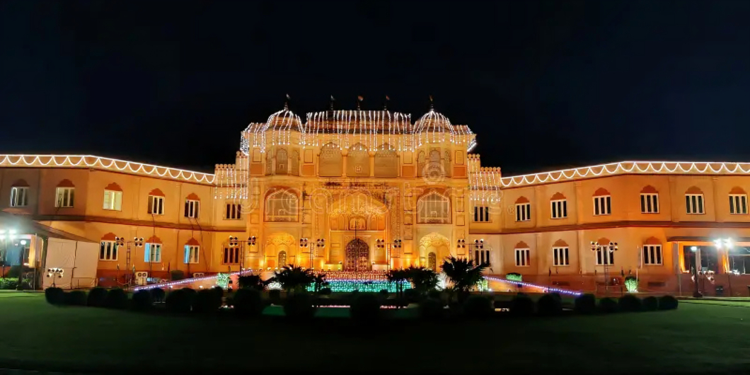 Entertainment For Events & Exhibition At Birla Auditorium_Floodlightz_Events