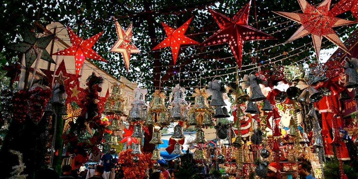 Need Christmas Decor For A Mall Or Commercial Space? Consider Christmas Decoration On Rent For Malls Near Me
