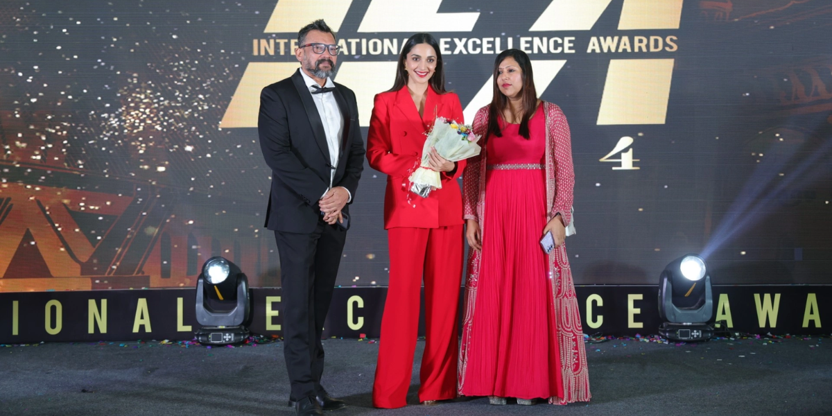 The Benefits Of Working With A Celebrity Management Agency_Floodlightz_Events