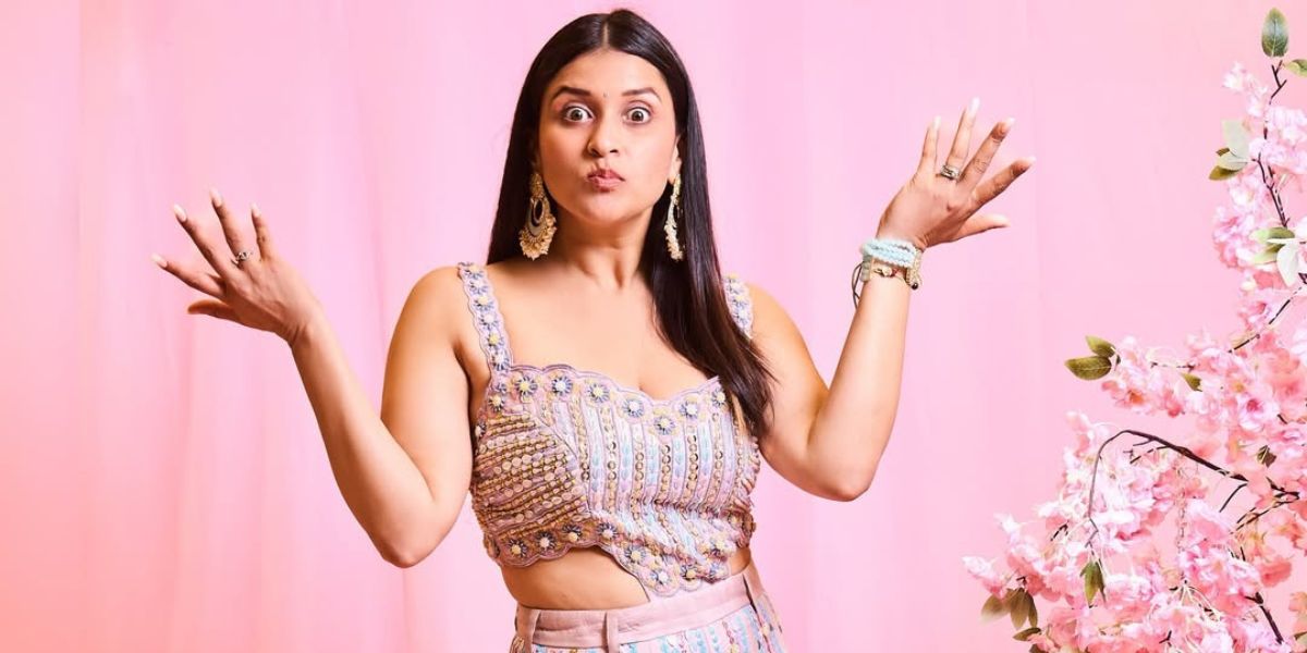 Mannara Chopra_Celebrity Influencer