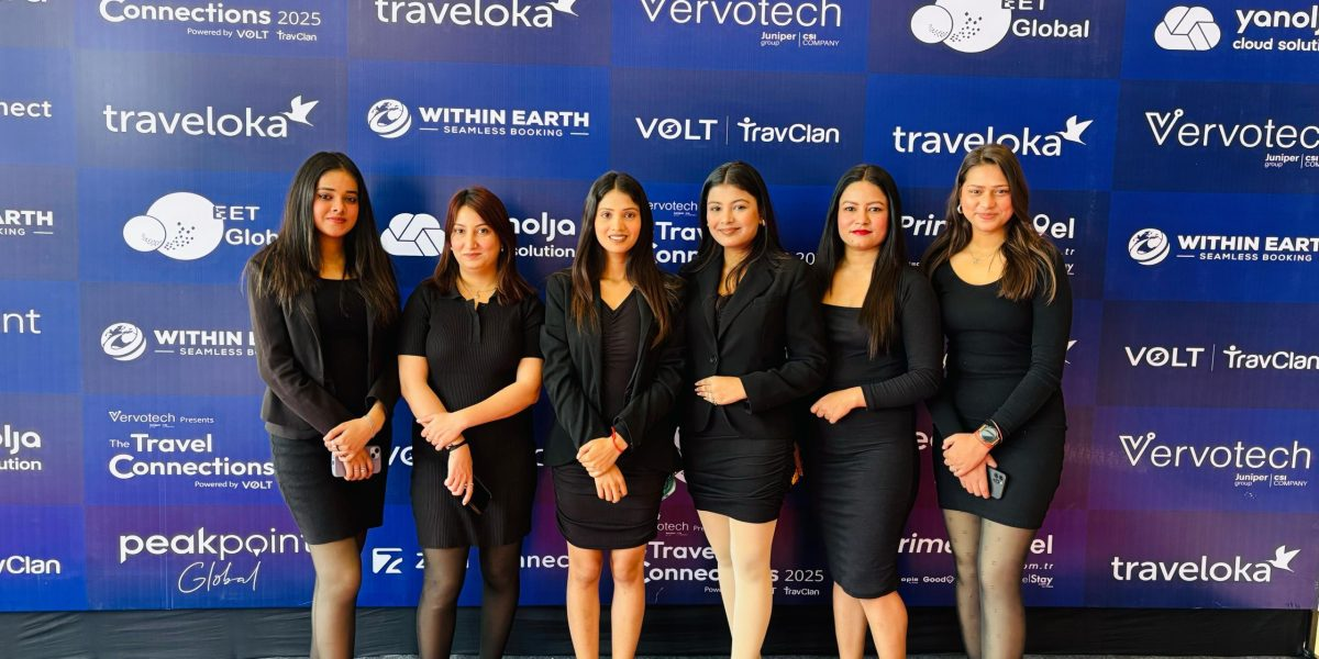 Hostesses for World Book World Fair