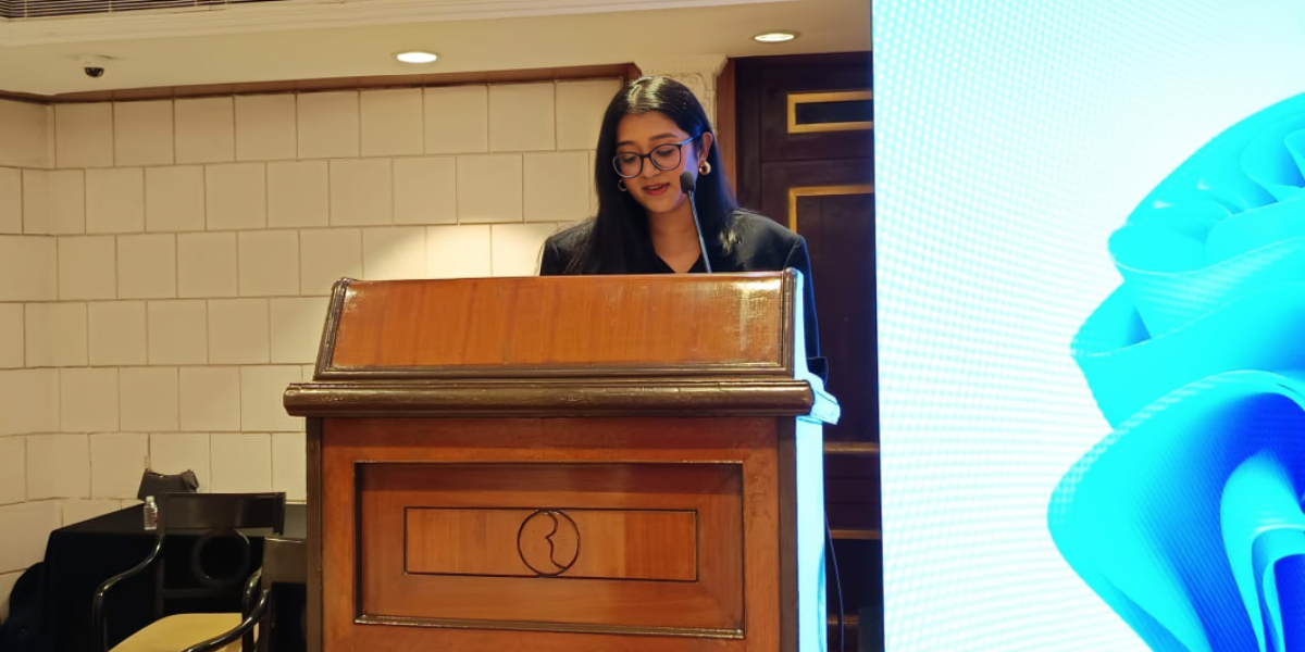 Corporate Event Anchor In Delhi Bringing Professionalism & Fun Together