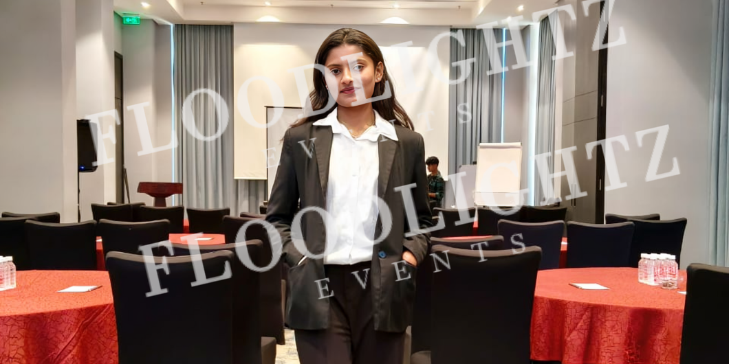 Hire Event Hostess In Bangalore. Hostess Kavya Shree For Your Events. Ensure Seamless Guest Management, Elegance, & Memorable Experiences.