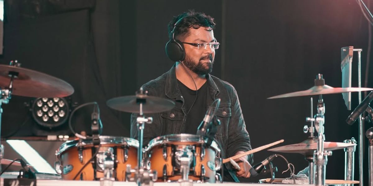 Famous Music Band in Bangalore with Unique Style_Floodlightz_eventz