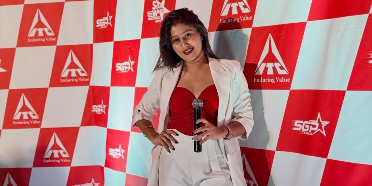 Anchor Sanjana Nyamati Elevates Your Events with Professional Hosting -floodlightz-eventz