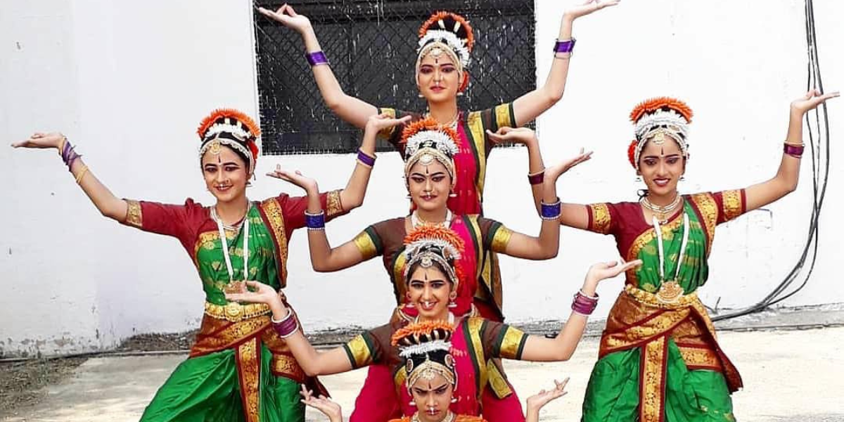 Stage Dance Performance Group_floodlightz_eventz