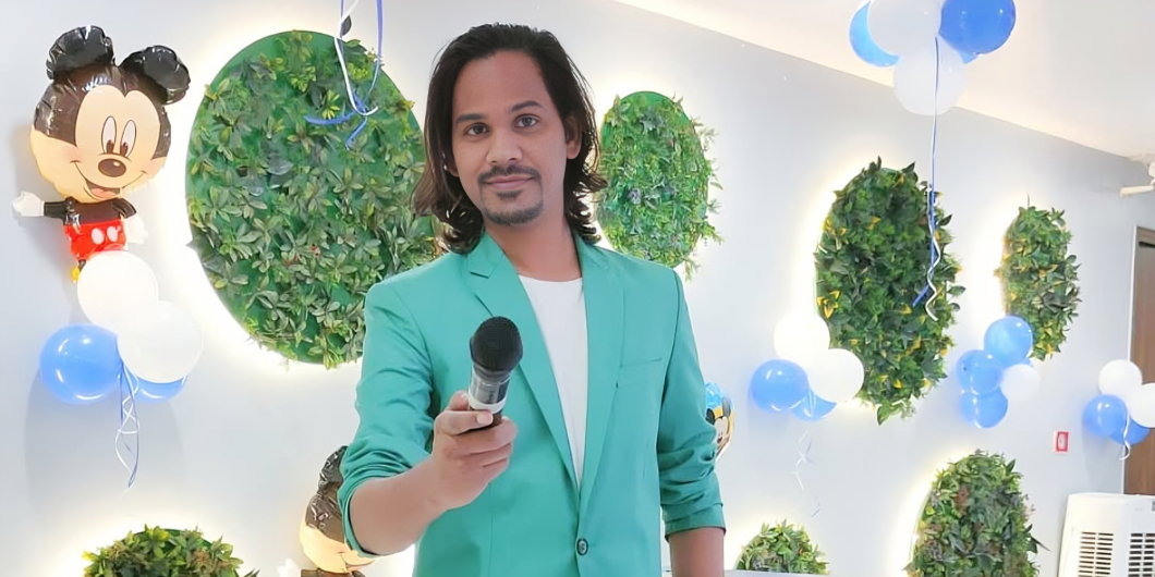 Why Anchor Krishna Is The Best Anchor In Lucknow _FLoodlightz_Eventz