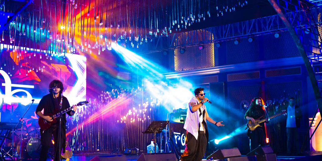 Live Music Band Price In Delhi Explained_Floodlightz Event_